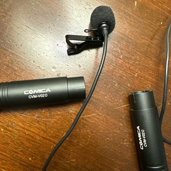 Podcast  Kit- H4n Pro Portable Digital Recorder, 2 Shure Mics, and 2 Comica Mics - Picture 11 of 11